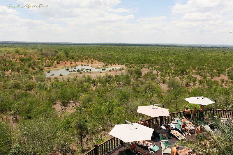 Victoria Falls Safari Club Hotel Exterior photo